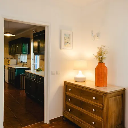 Casa Dos Pocinhos بيت للعطل *